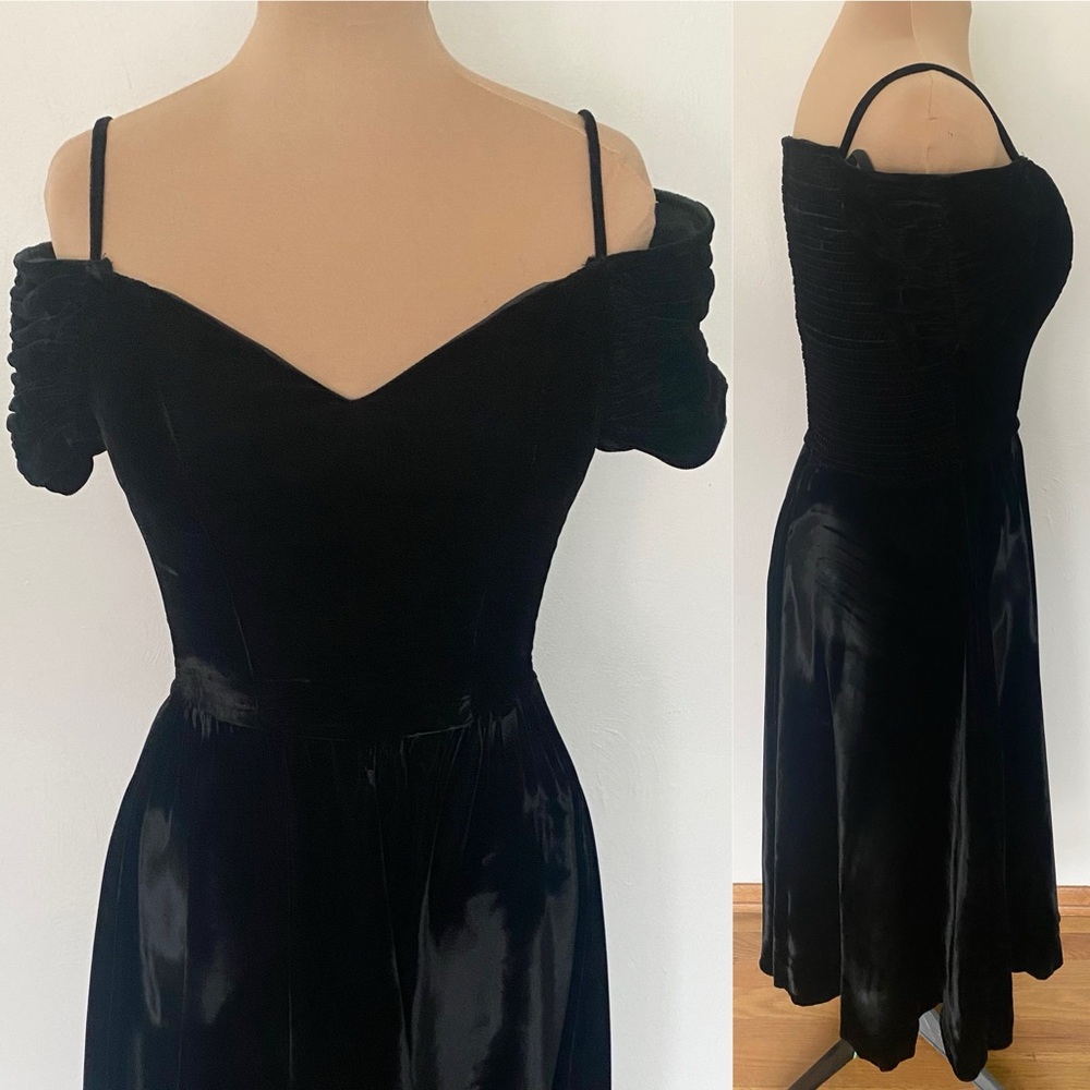 Vintage 80s KARIN STEVENS Velvet Dress *Size 8* Off-Shoulder Evening Party Dress